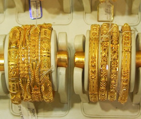 gold-