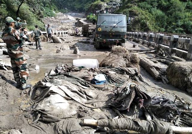 भारतको मालपा पहिरोमा परि दूई नेपाली सहित १७ जनाको मृत्यु, बेपत्ता हुनेको संख्या २५ पुग्यो