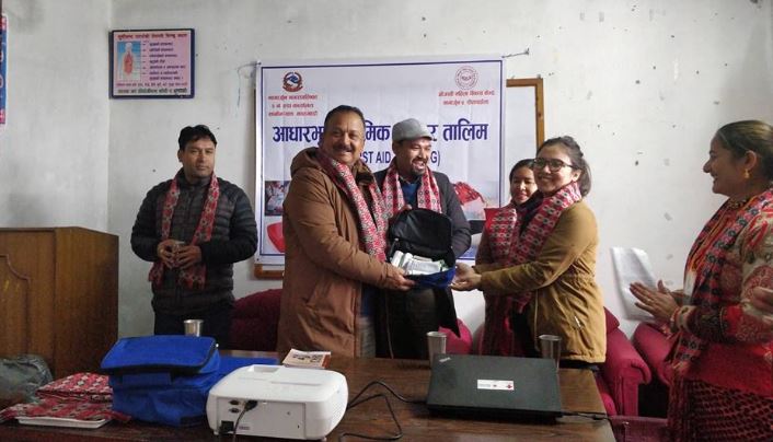 नागार्जुन नगरपालिकामा ३ दिने अाधारभुत प्राथमीक उपचार तालिम संन्चालन