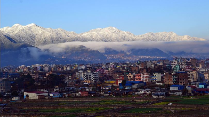 भक्तपुर शहरमा १२ वर्षपछि हिमपात