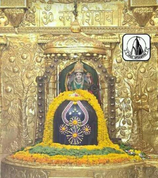 कस्ले गर्यो बाह्र ज्योतिर्लिङ्ग मध्ये पहिलो मानिएको सोमनाथ (सोमेश्वर) ज्योतिर्लिङ्ग को उत्पत्ति ?